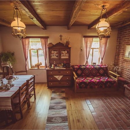 Pavlovci Country House Tunjina Kuca Stara Kapelaゲストハウス エクステリア 写真