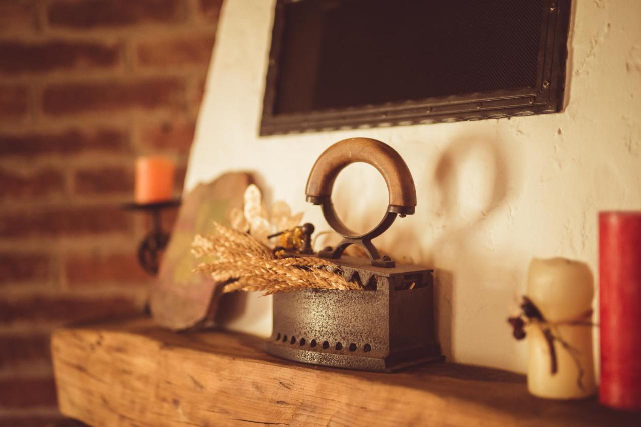 Pavlovci Country House Tunjina Kuca Stara Kapelaゲストハウス エクステリア 写真