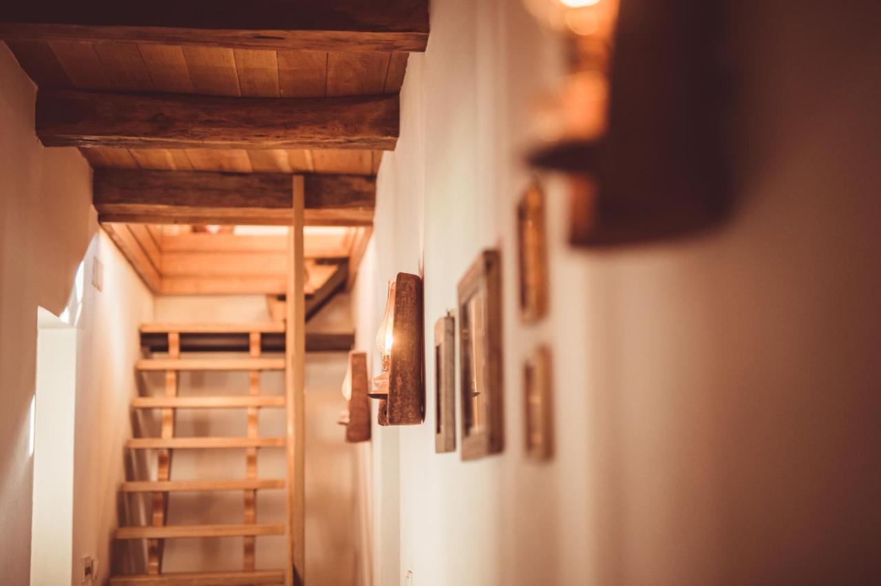 Pavlovci Country House Tunjina Kuca Stara Kapelaゲストハウス エクステリア 写真